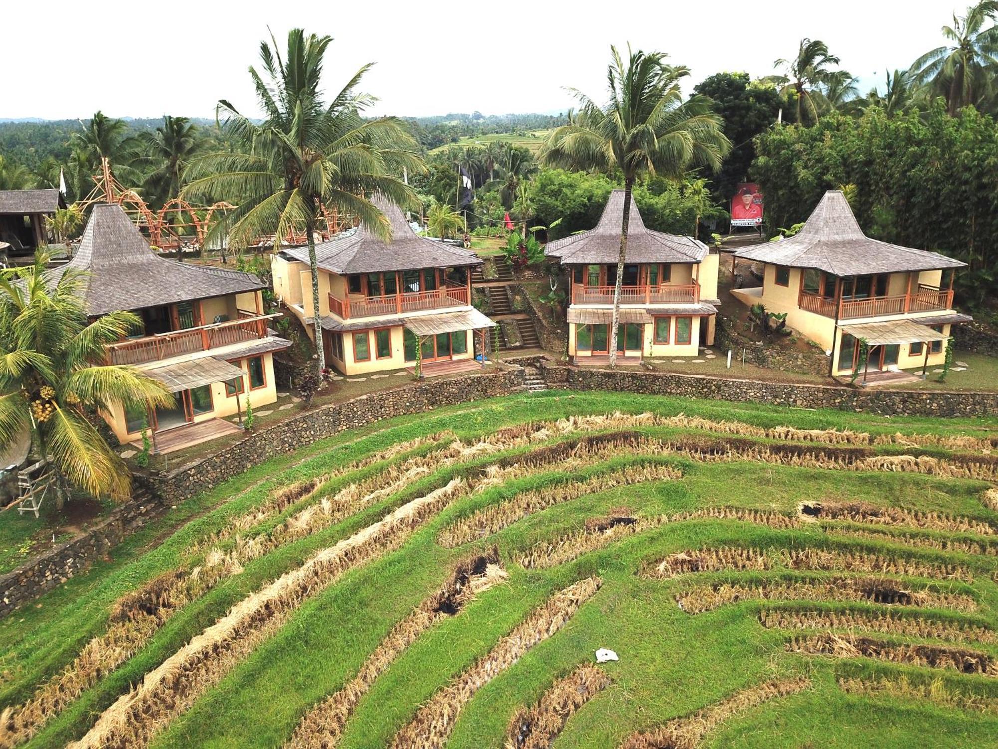 Selemadeg  Puri Dajuma Terrace Eco Lodge & Spa מראה חיצוני תמונה